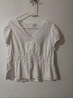 Time and Tru White Eyelet Button Peplum Blouse